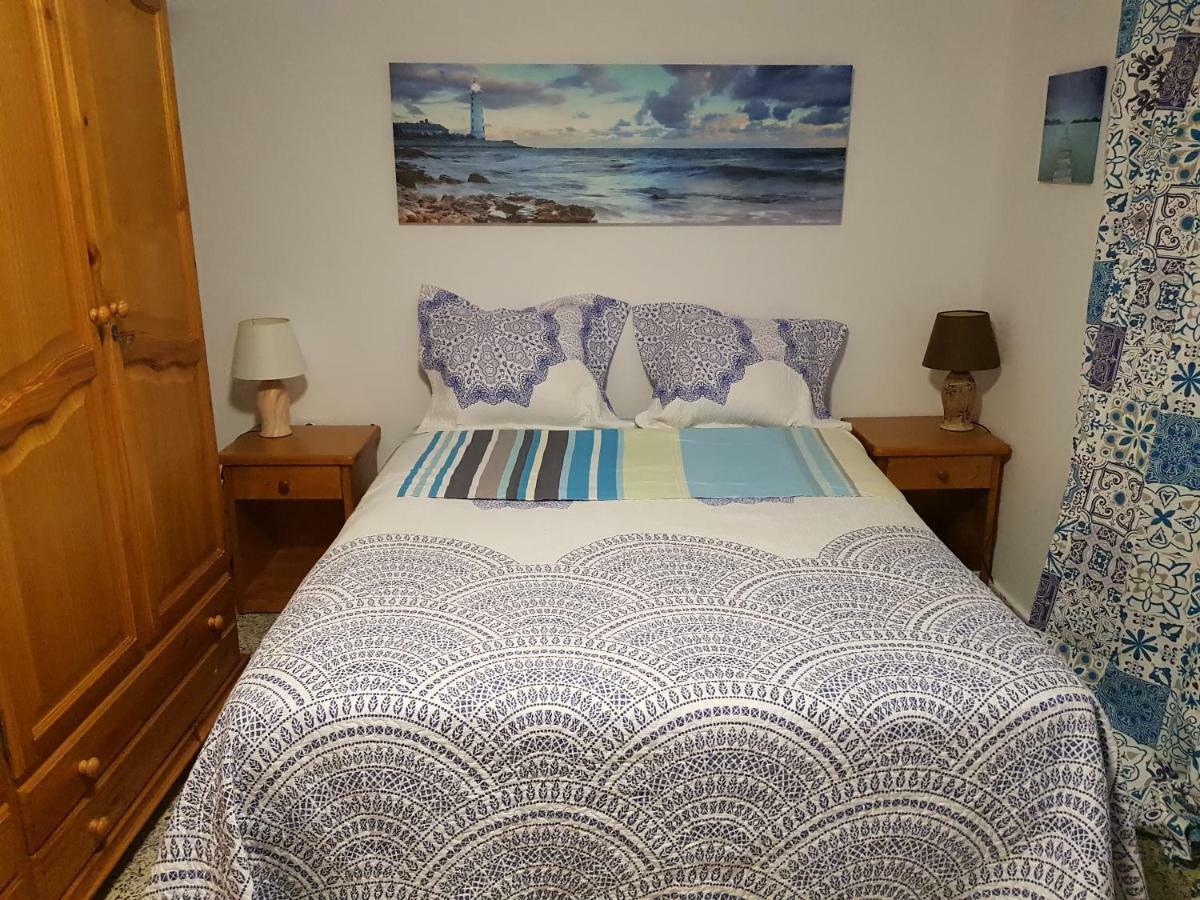 Bed And Breakfast By The Sea Pozo Izquierdo Экстерьер фото