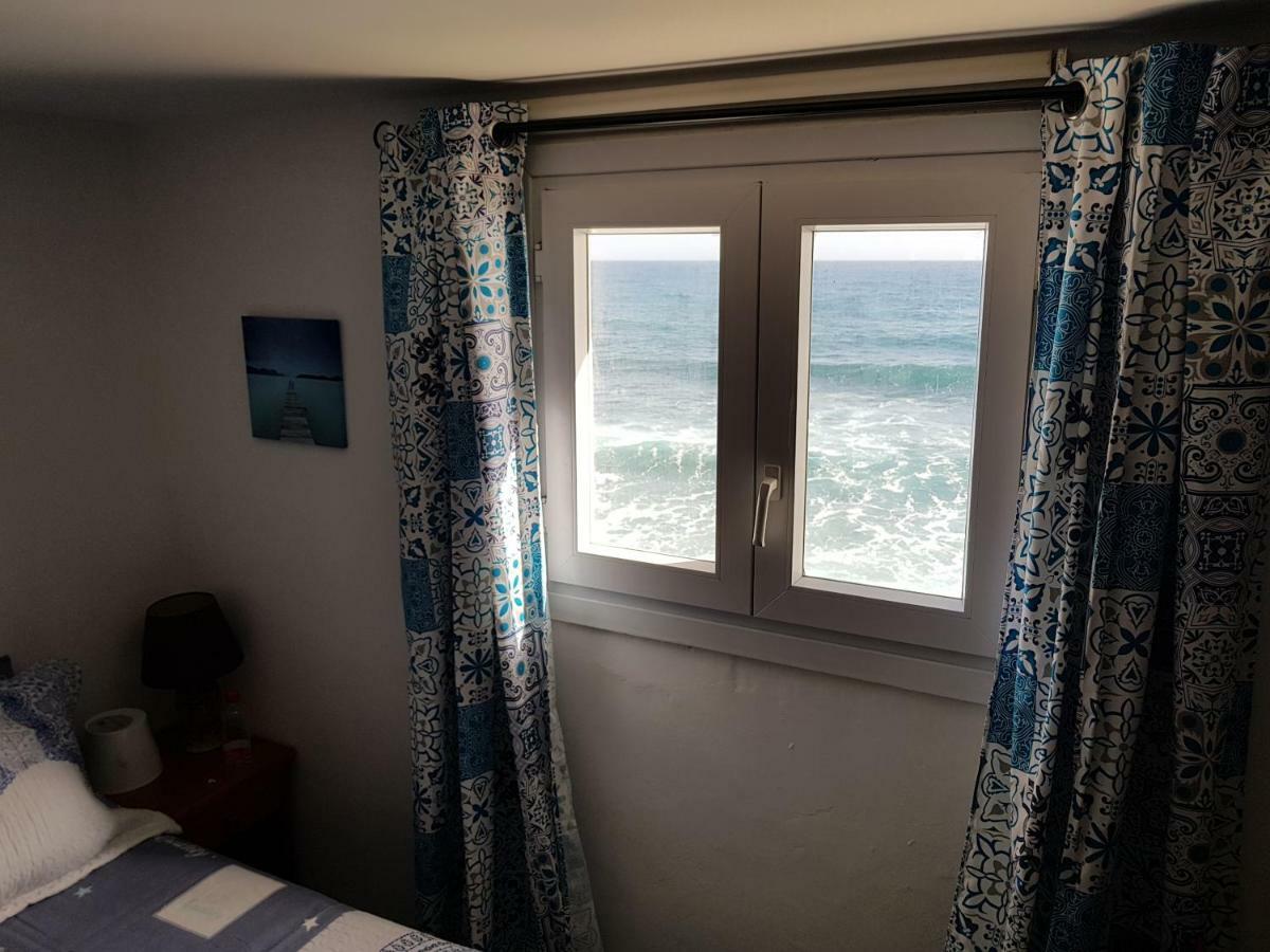 Bed And Breakfast By The Sea Pozo Izquierdo Экстерьер фото