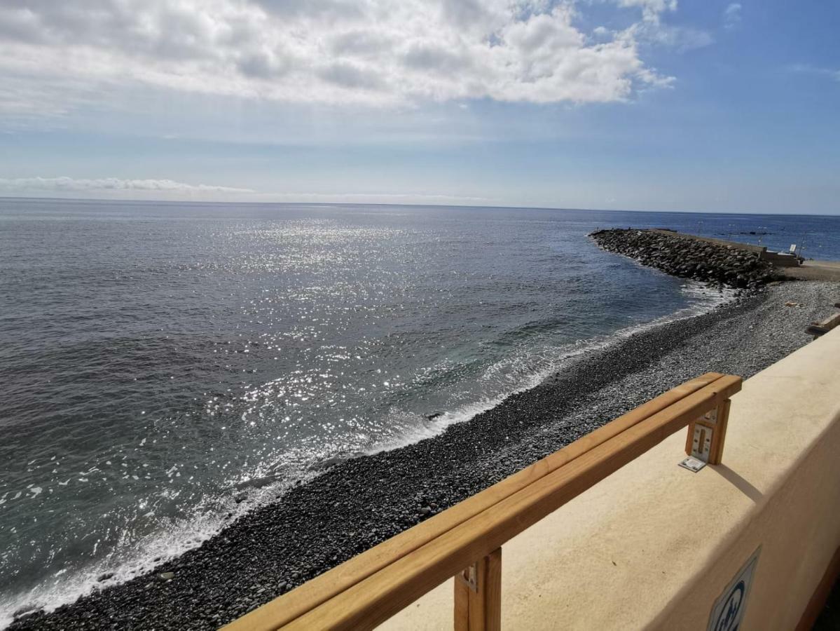 Bed And Breakfast By The Sea Pozo Izquierdo Экстерьер фото